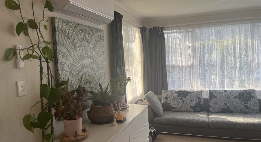  at 3 Hobman Place, Manurewa, Auckland