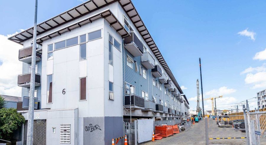  at 5/6 Porters Ave, Eden Terrace, Auckland City, Auckland