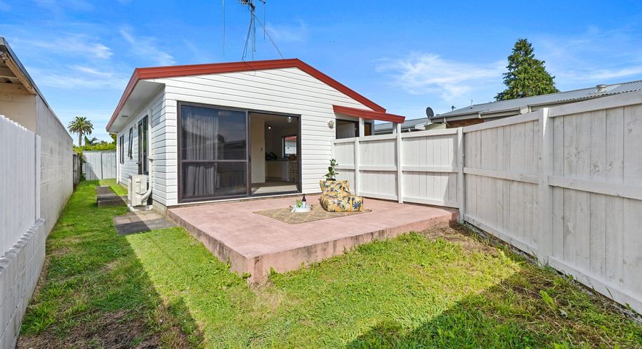  at 128F Sixteenth Avenue, Avenues, Tauranga, Bay Of Plenty