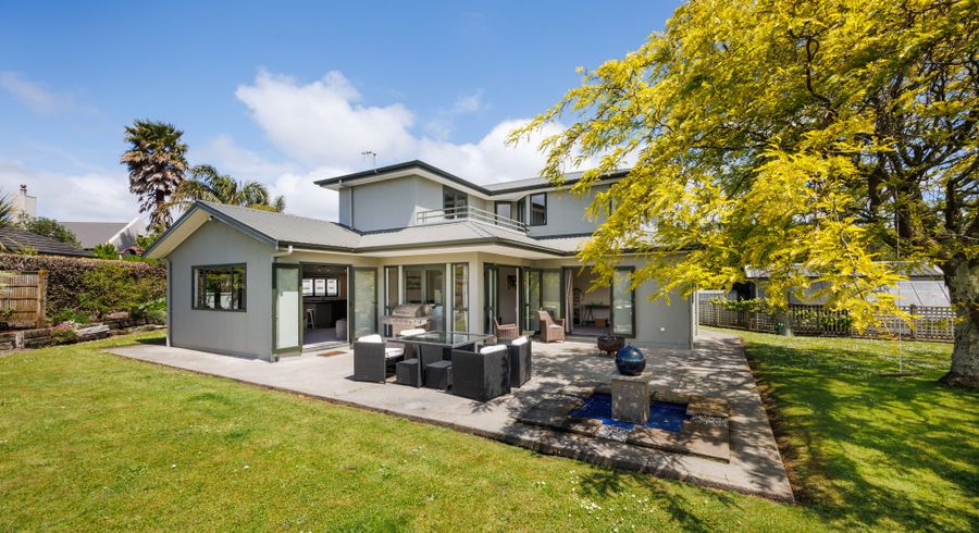  at 27 Abby Road, Fitzherbert, Palmerston North, Manawatu / Whanganui