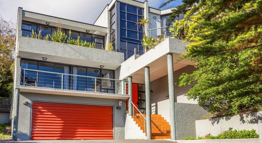  at 105 Cannon Hill Crescent, Mount Pleasant, Christchurch City, Canterbury