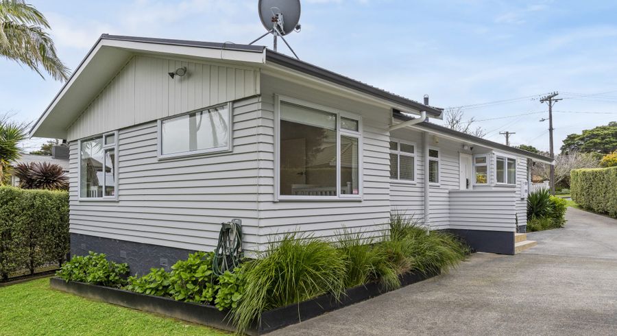  at 27 Kelvyn Grove, Hill Park, Manukau City, Auckland