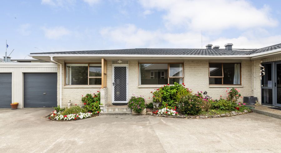  at 2/32 Meeanee Quay, Westshore, Napier, Hawke's Bay