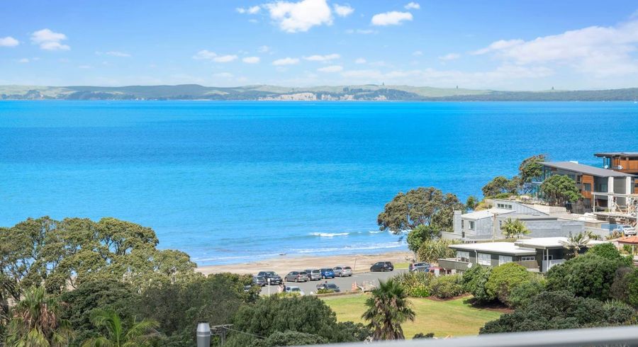  at 34B Masterton Road, Rothesay Bay, Auckland
