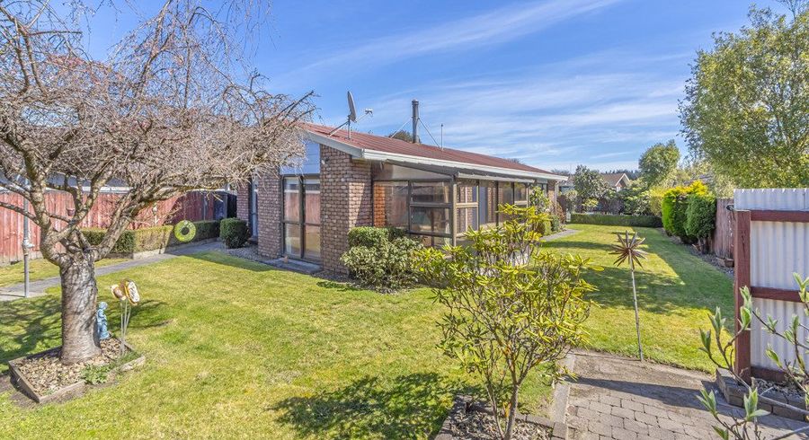  at 15 Jacaranda Place, Parklands, Christchurch City, Canterbury