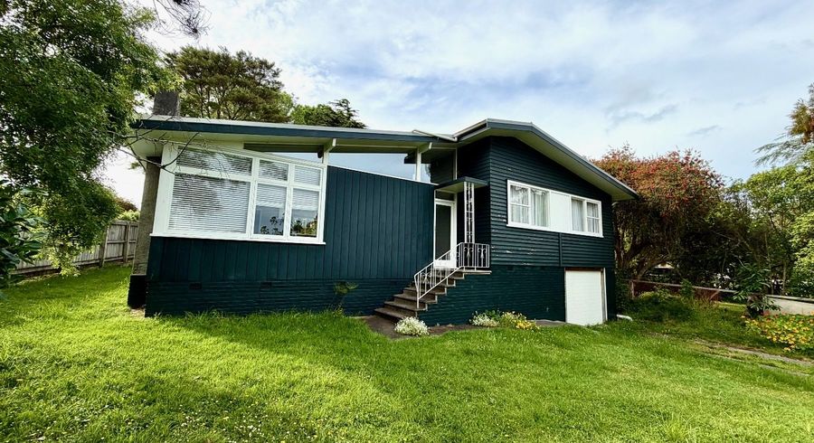  at 23 Gill Avenue, Te Atatu Peninsula, Waitakere City, Auckland