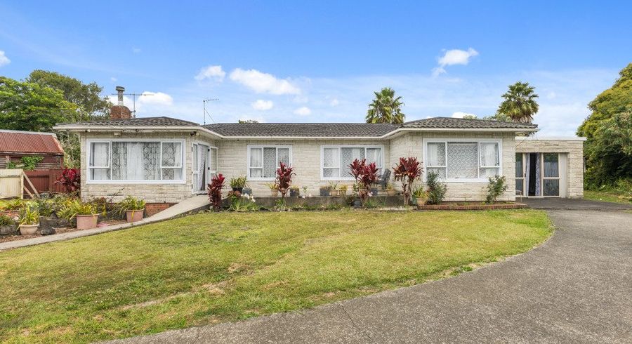  at 76 Hallberry Road, Mangere East, Manukau City, Auckland