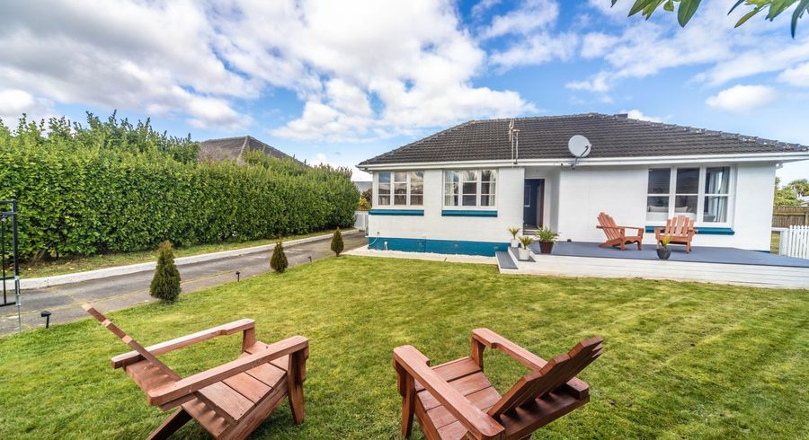  at 16 Leicester Street, Terrace End, Palmerston North, Manawatu / Whanganui