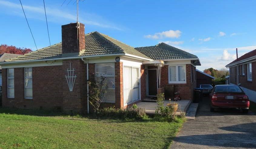  at 411 Richardson Road, Mount Roskill, Auckland