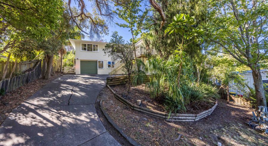  at 546 Whangaparaoa Road, Stanmore Bay, Whangaparaoa