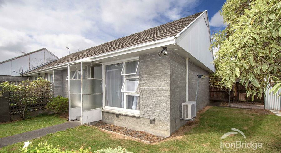  at 4/39 Brockworth Place, Riccarton, Christchurch