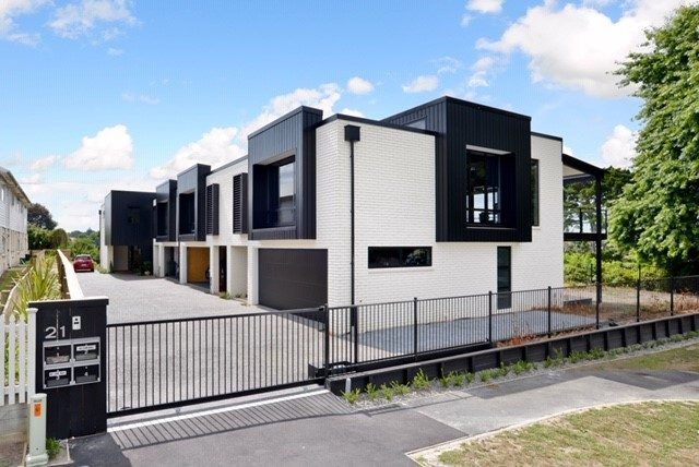  at 1/21 Manning Street, Hamilton Central, Hamilton