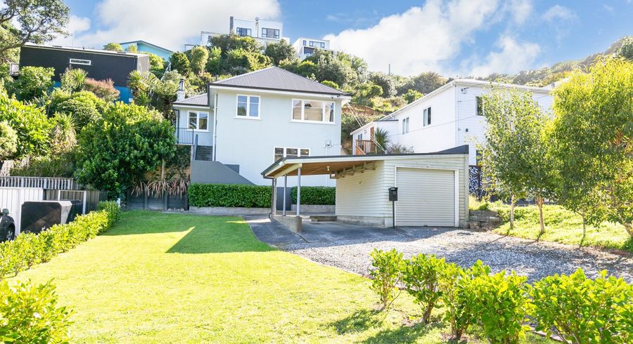  at 51 Jackson Street, Island Bay, Wellington