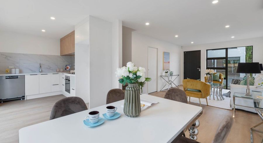  at Lot 4/15 Oakland Avenue, Papatoetoe, Manukau City, Auckland
