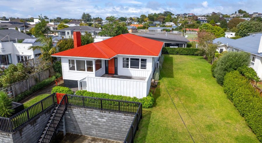  at 54 Waiwaka Terrace, Strandon, New Plymouth, Taranaki