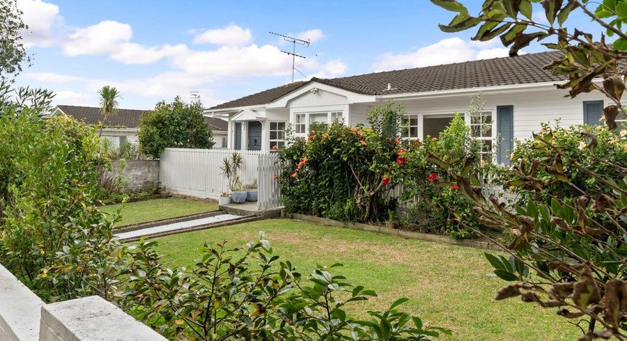  at 15A Caulton Street, Saint Johns, Auckland City, Auckland