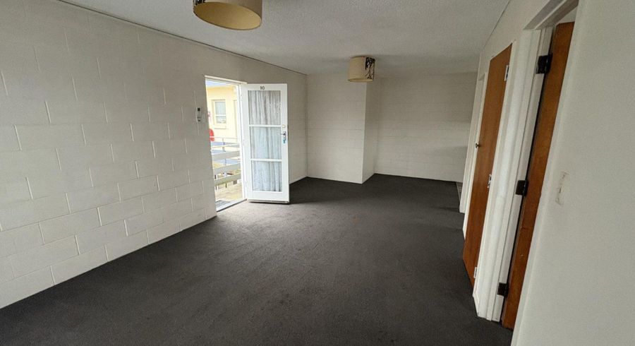  at 10/25 Wellington Street, Hamilton East, Hamilton, Waikato