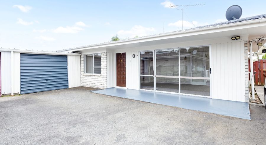  at 6B Sandleigh Road, Hamilton Lake, Hamilton