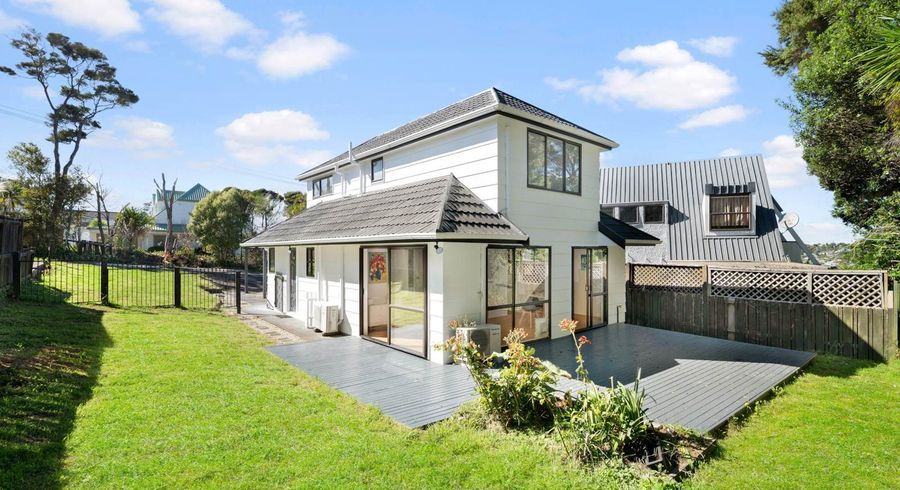  at 2/104A Manuka Road, Bayview, North Shore City, Auckland