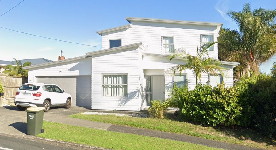  at 27 Matipo Road, Te Atatu Peninsula, Waitakere City, Auckland