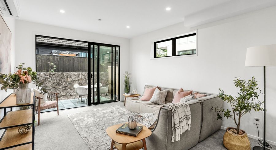  at 11/10 Pascoe Avenue , Paremata, Porirua, Wellington