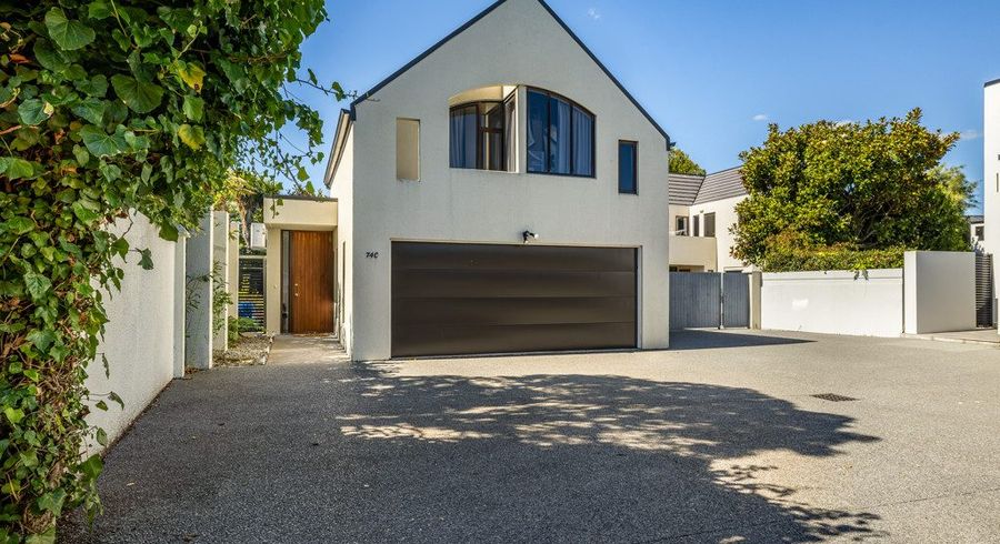  at 74C Glandovey Road, Fendalton, Christchurch City, Canterbury