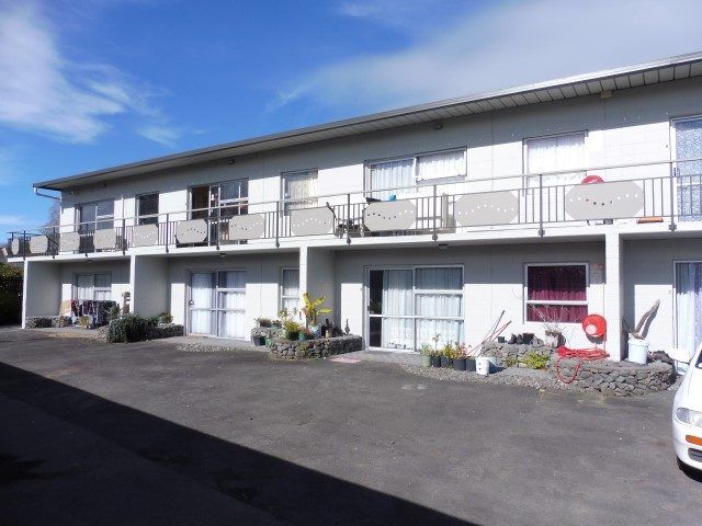 at 200 Grey Street, Hamilton East, Hamilton