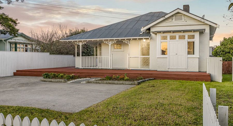  at 92 Blockhouse Bay Road, Avondale, Auckland City, Auckland