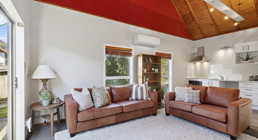  at 39a Bodmin Terrace, Camborne, Porirua, Wellington