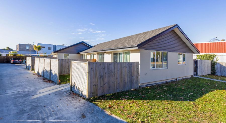  at 2/319 Bealey Avenue, City Centre, Christchurch City, Canterbury