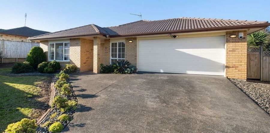  at 18 Villino Place, Randwick Park, Manukau City, Auckland