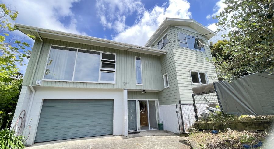  at 1 Anakiwa place, Milford, North Shore City, Auckland