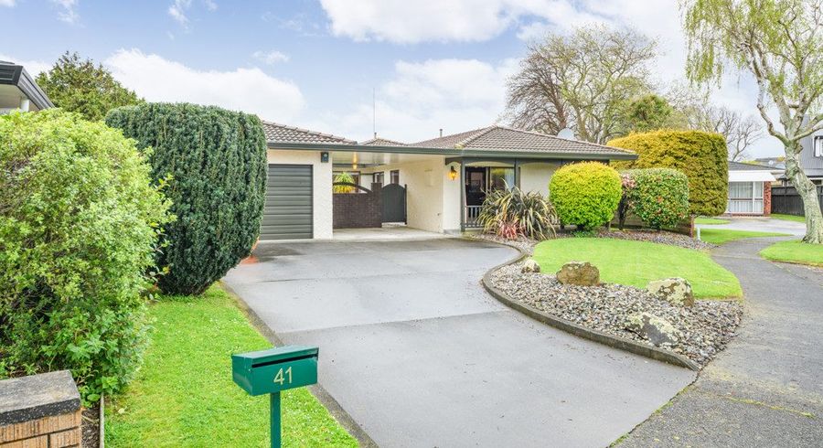  at 41 Kentucky Way, Awapuni, Palmerston North