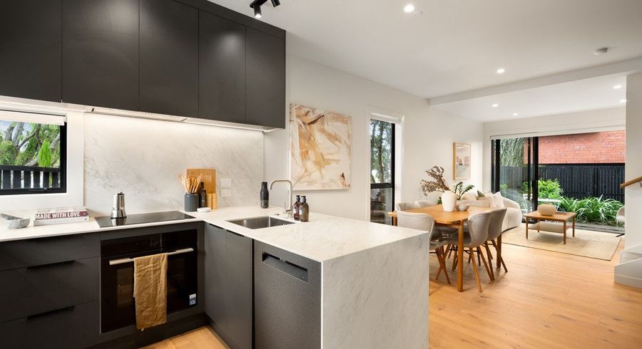  at 5/11 Western Springs Road, Kingsland, Auckland City, Auckland