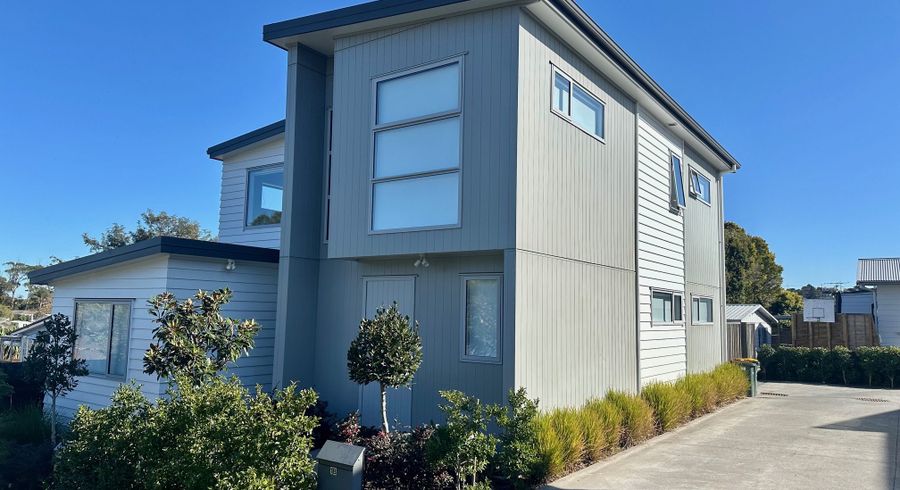  at 1B Pavola Grove, Glenfield, North Shore City, Auckland