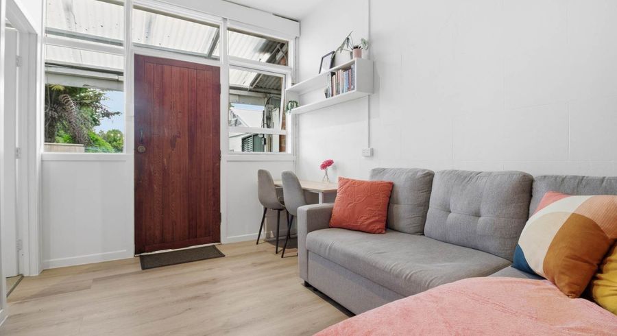  at 3/9 August Place, Greenlane, Auckland City, Auckland