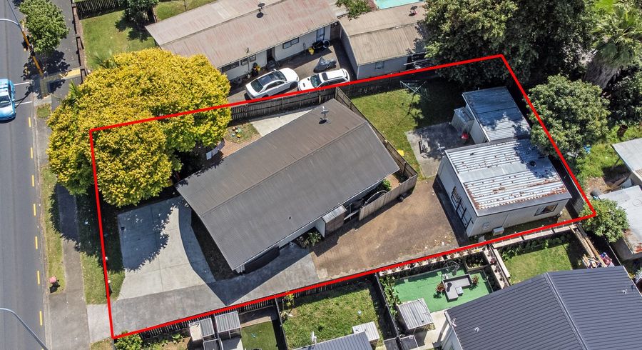  at 426 & 426A Roscommon Road, Manurewa, Manukau City, Auckland