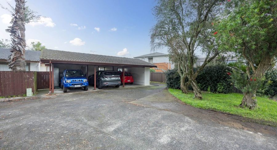  at 2/22 Longford Street, Mount Wellington, Auckland City, Auckland