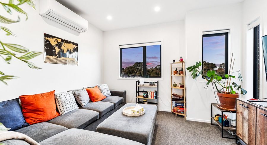  at 26/28 Westgate Drive, Westgate, Waitakere City, Auckland