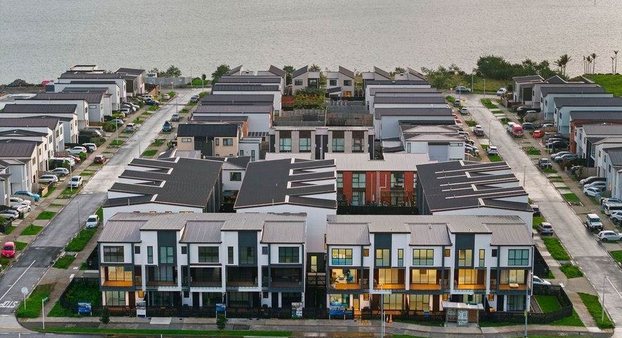  at 8/10 Scott Road, Hobsonville, Waitakere City, Auckland