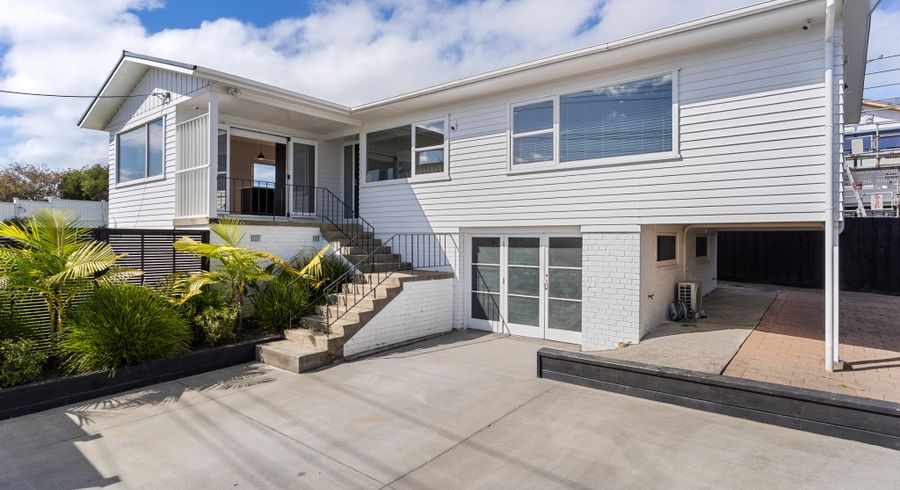  at 2 Havelock Avenue, Forrest Hill, North Shore City, Auckland
