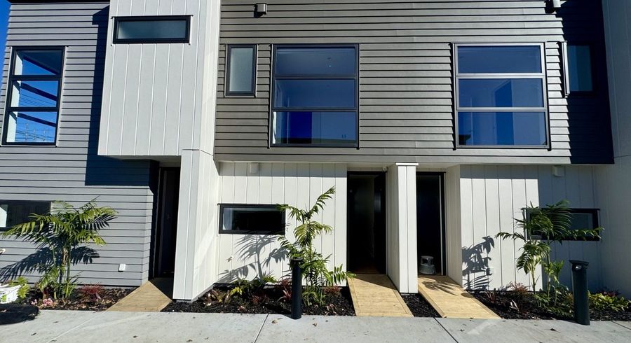  at 4/131 Richardson Road, Mount Albert, Auckland City, Auckland