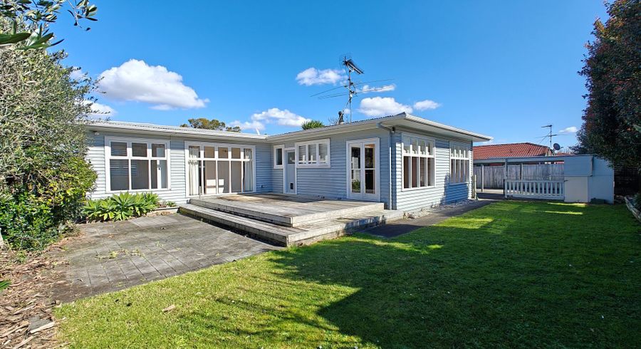  at 43 Abercrombie Street, Howick, Manukau City, Auckland