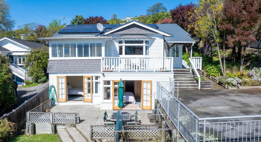  at 3 Merlewood Avenue, Cashmere, Christchurch City, Canterbury