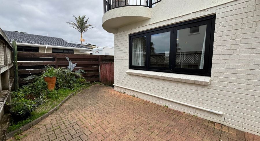  at 11b Arkles Strand, Arkles Bay, Rodney, Auckland