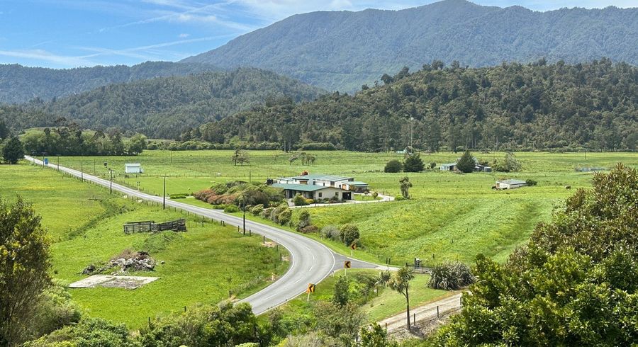  at 1084 State Highway 67, MOKIHINUI, WESTPORT