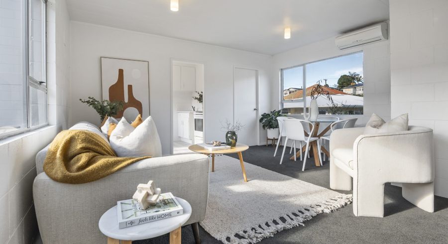  at 2/75 Taumata Road, Sandringham, Auckland City, Auckland