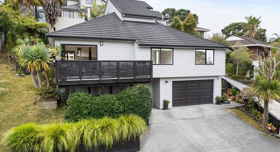  at 1/14 Marigold Place, Mairangi Bay, Auckland