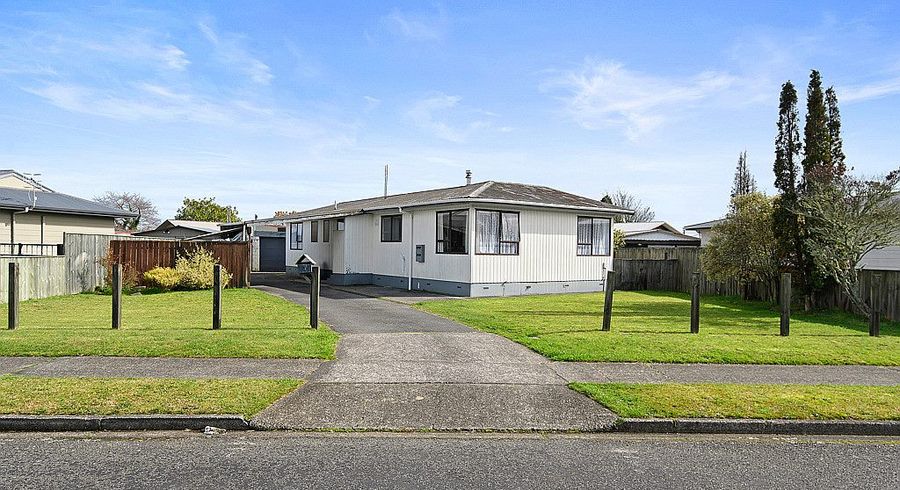  at 48 Browning Crescent, Owhata, Rotorua