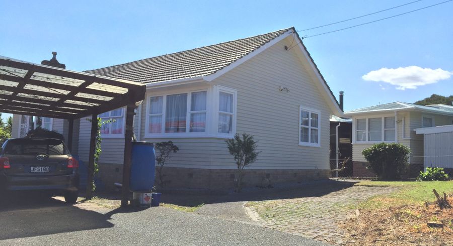  at 4 Keats Place, Blockhouse Bay, Auckland City, Auckland